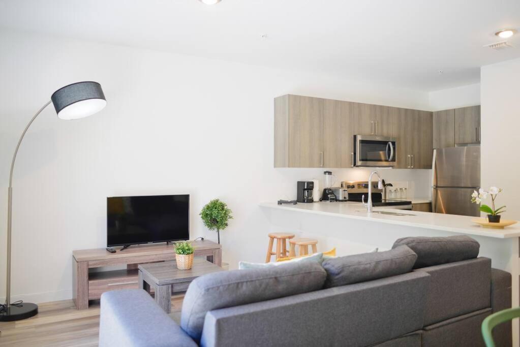 Awesome Townhouse 15 Minutes From The Beach Μαϊάμι Εξωτερικό φωτογραφία